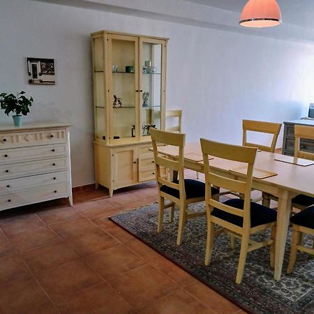 Garden View Apartment Коін Екстер'єр фото