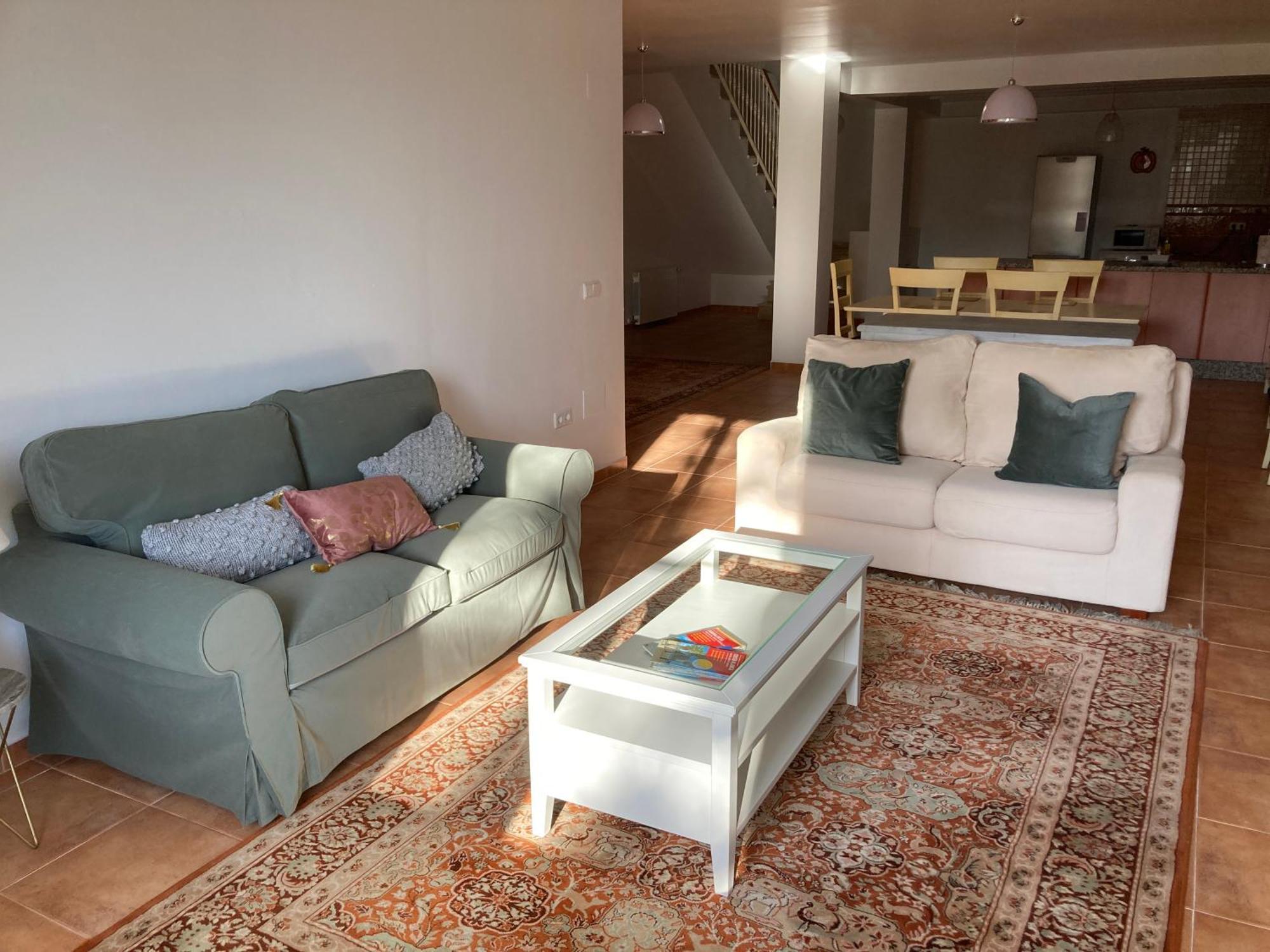 Garden View Apartment Коін Екстер'єр фото