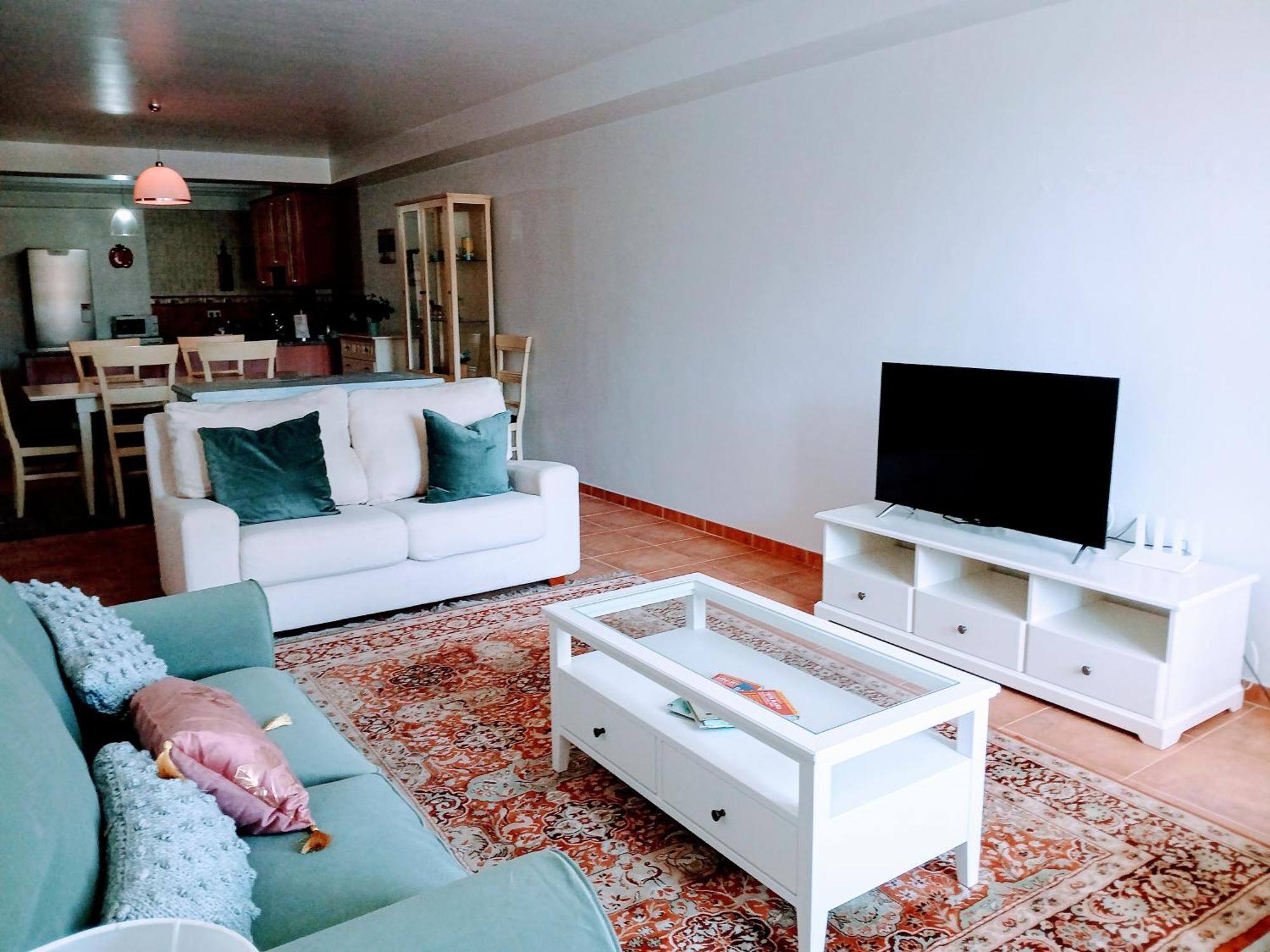 Garden View Apartment Коін Екстер'єр фото